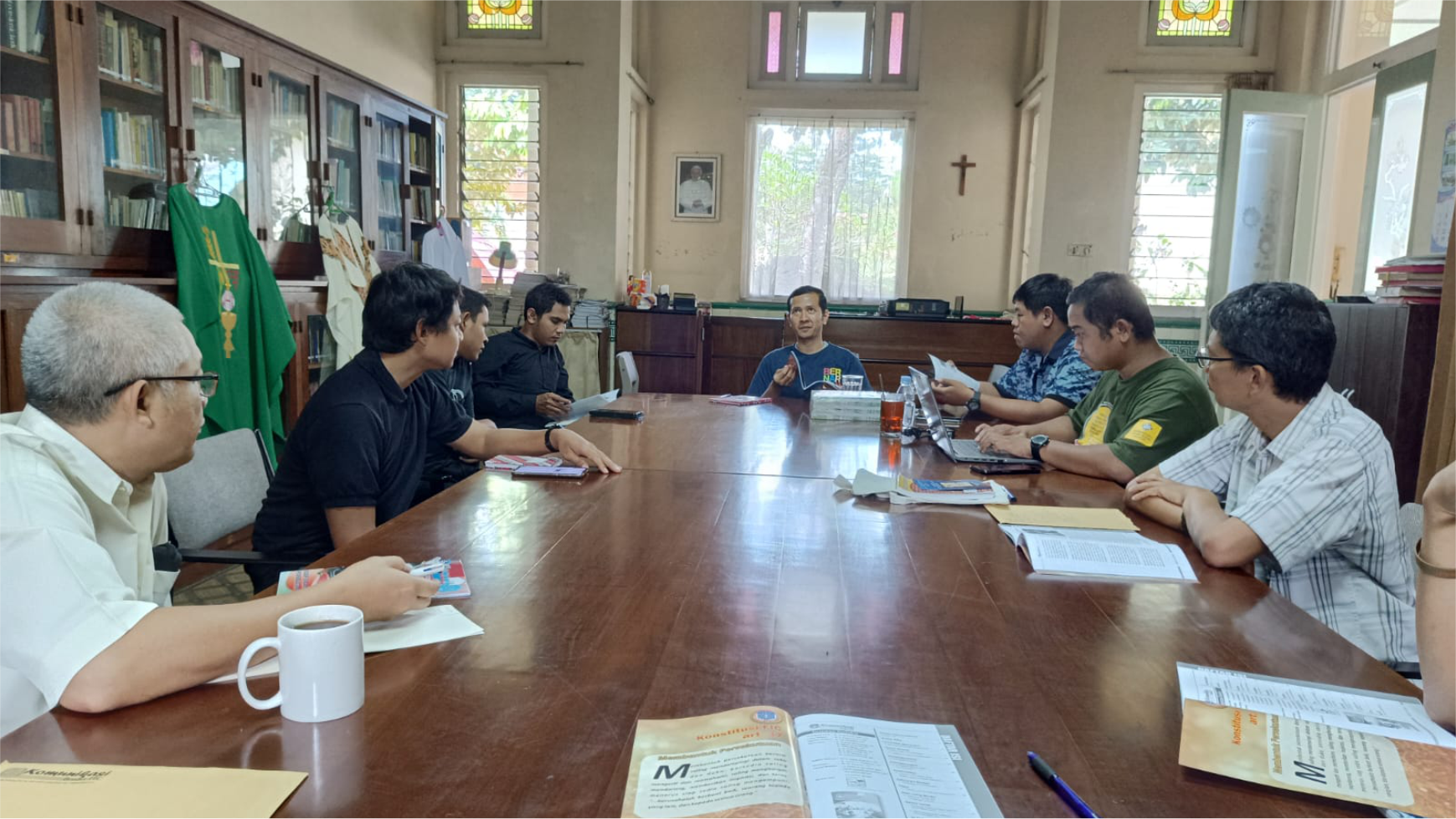Rapat Redaksi KOMUNIKASI Awal 2024